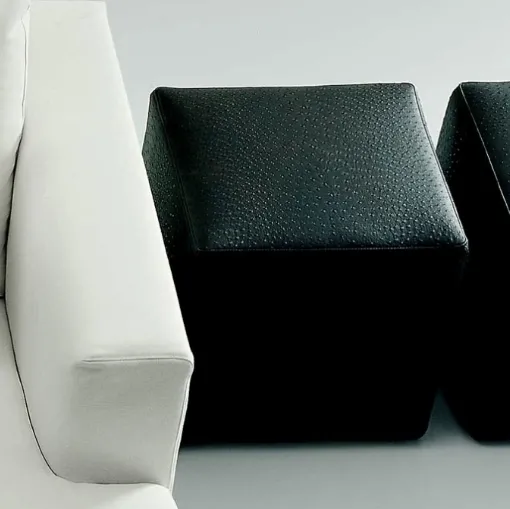 Pouf Cubik in pelle di Deas