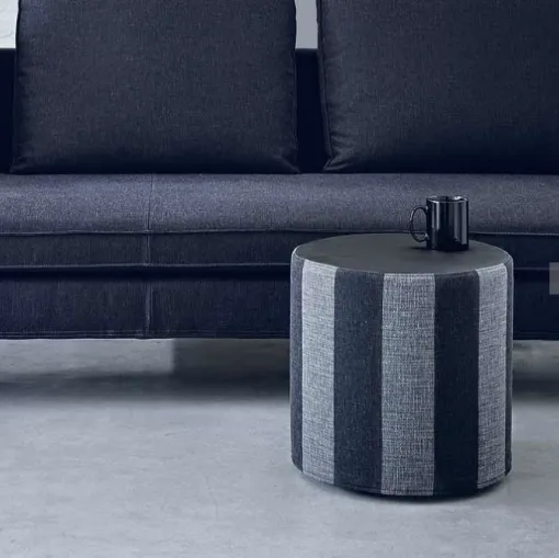Pouf cilindrico in tessuto Nico di Deas