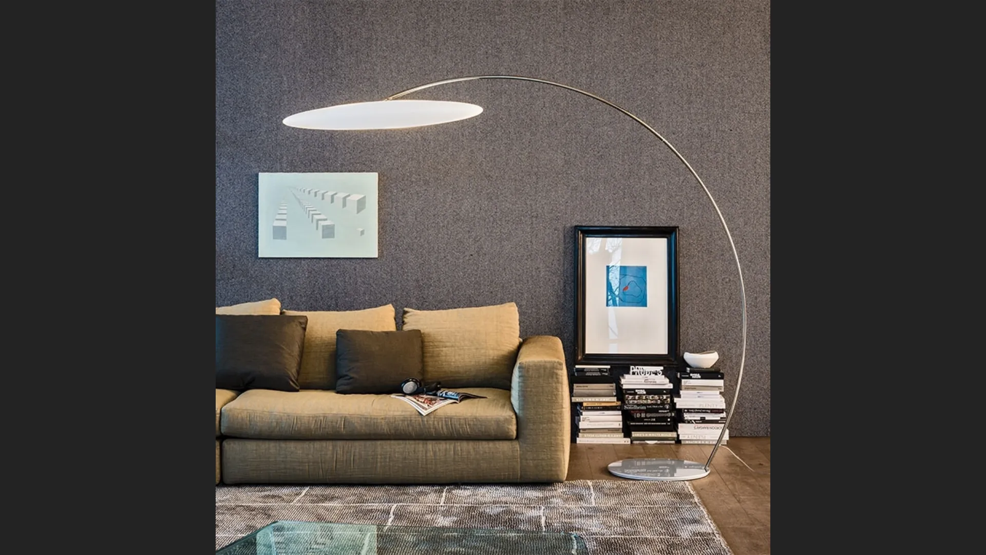 Lampada da terra in polietilene bianco Astra Arc di Cattelan Italia