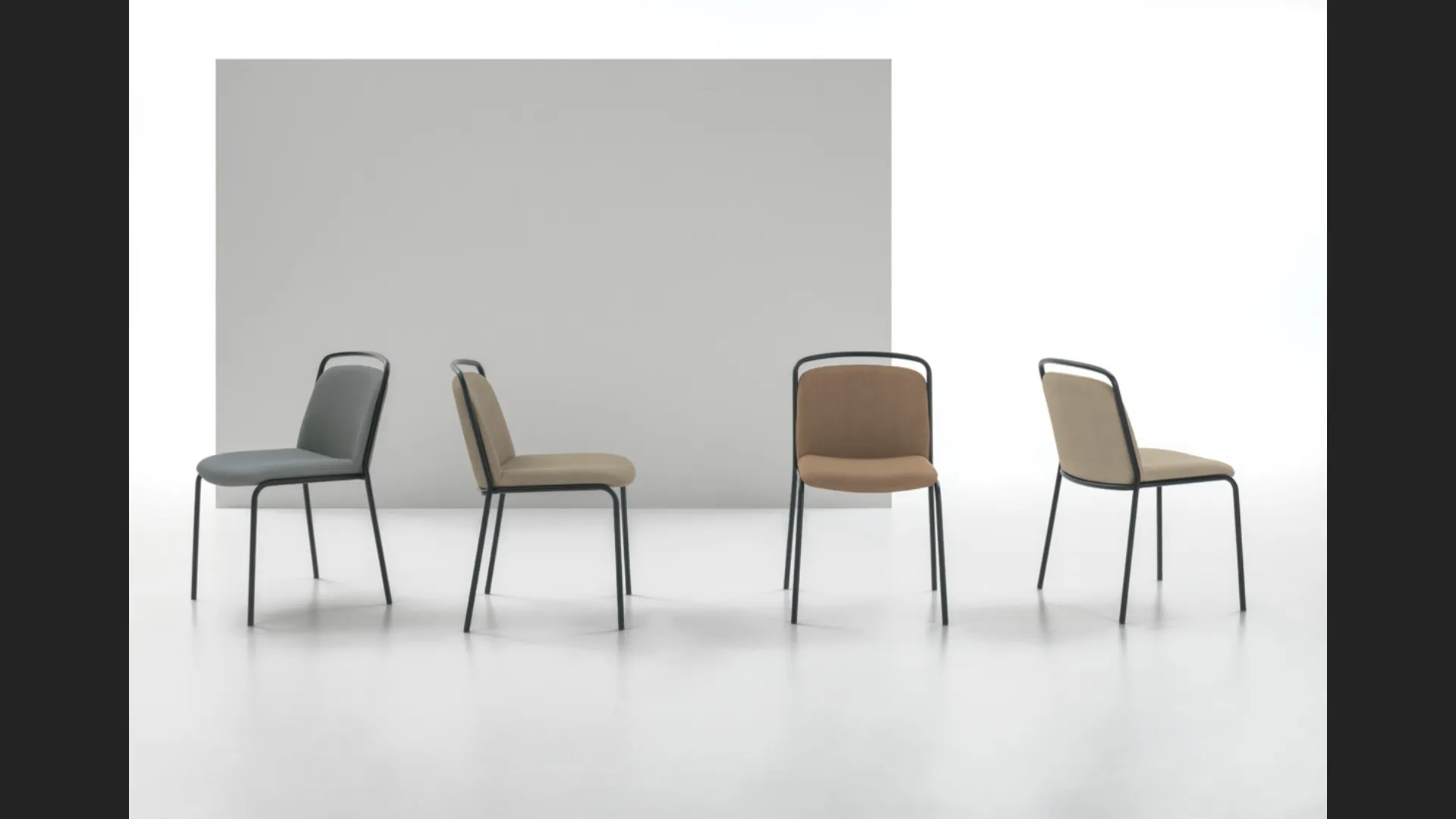 Sedia Yoko di Target Point