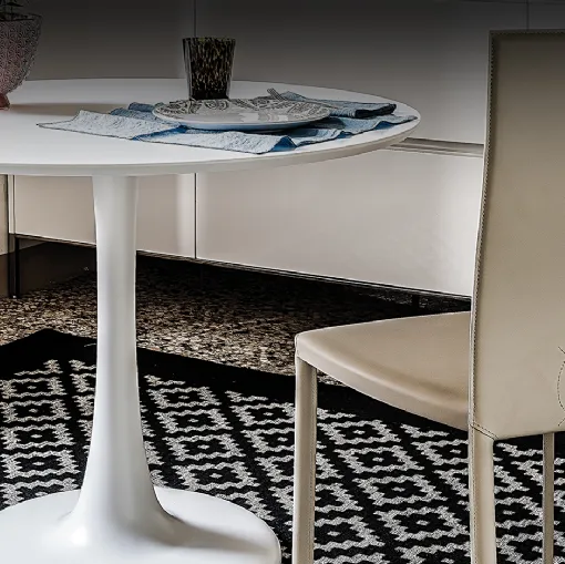 Tavolo rotondo in cristallo laccato bianco Hugo Bistrot di Cattelan Italia