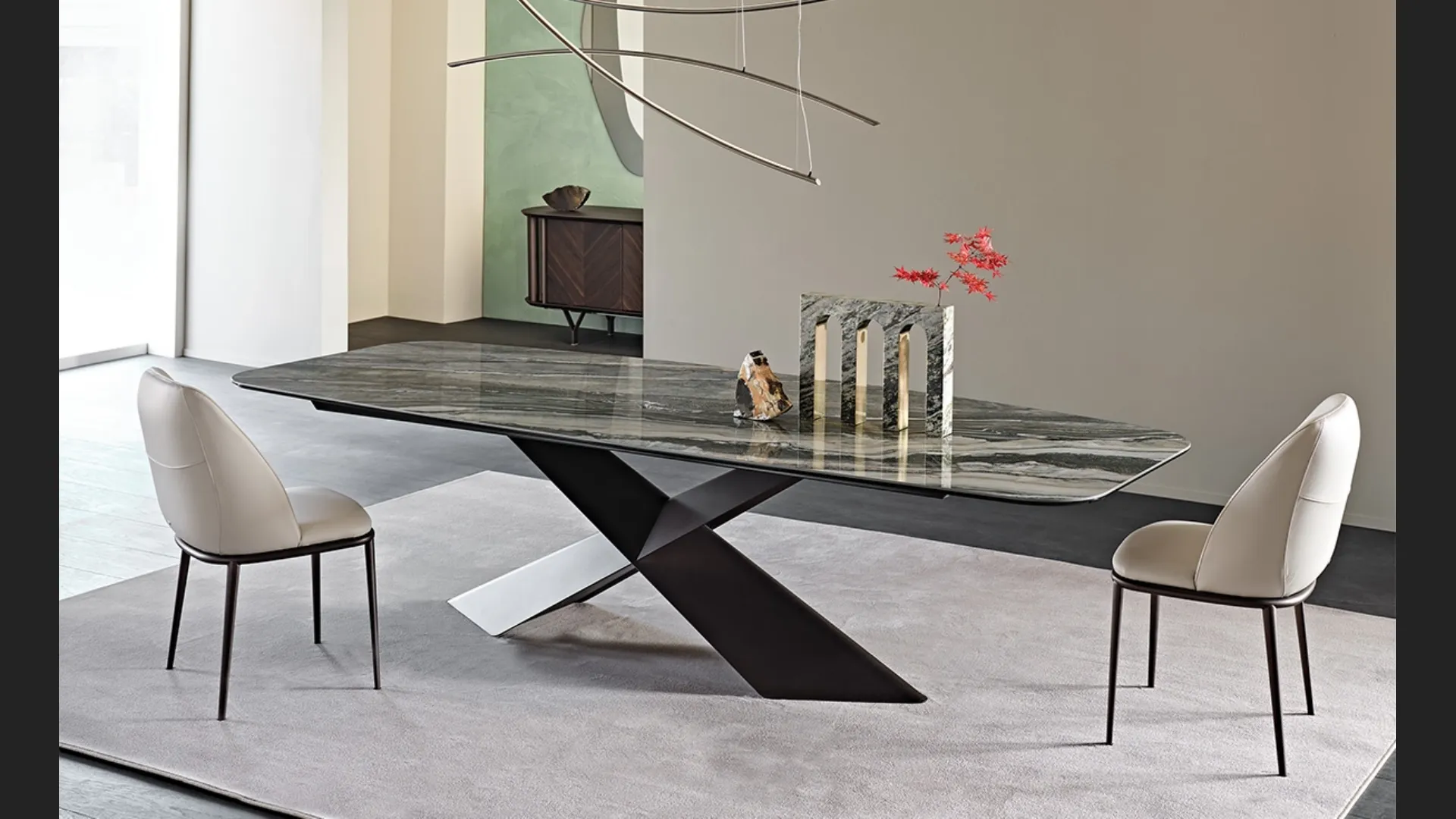 Tavolo con base in metallo e piano in ceramica Tyron Keramik di Cattelan Italia